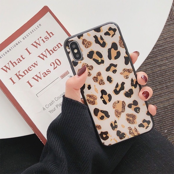 Gorgeous Leopard iPhone Case with Glitter - Picture 7 of 10